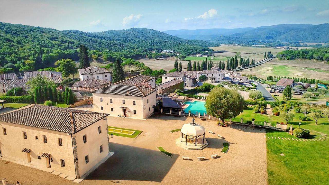 La Bagnaia Golf Resort Eksteriør billede